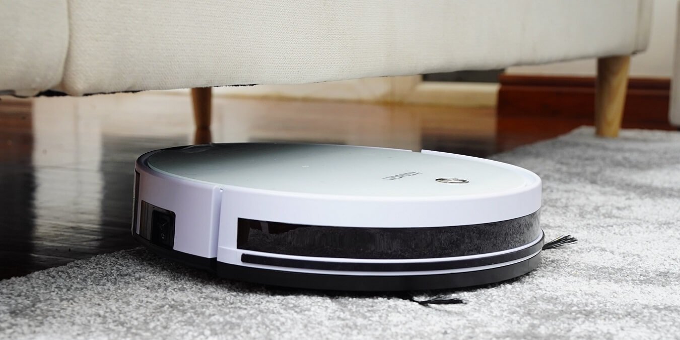 Choose The Best Robot Vacuum Featured