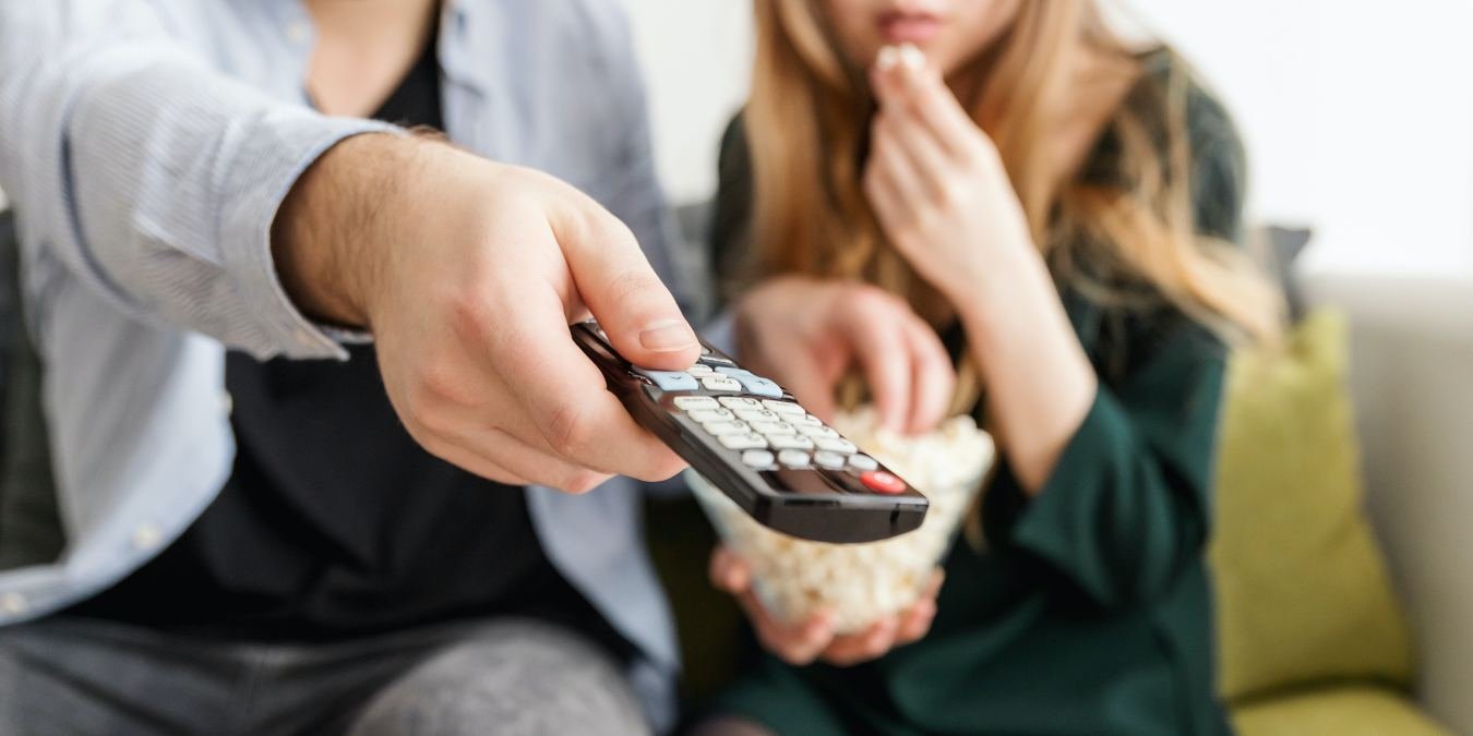 Dumb Tv Feature