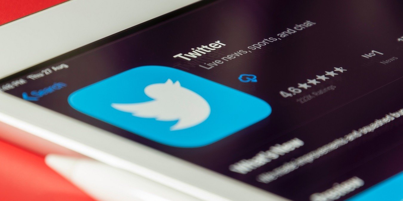 Twitter Featured
